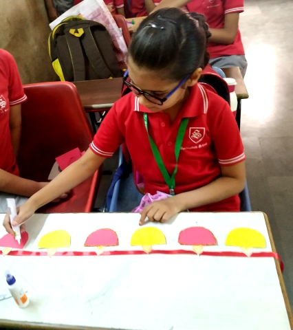 Std.IV : Bandarwal Making Activity