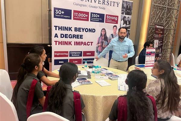 Visit to the Knowledge Expo